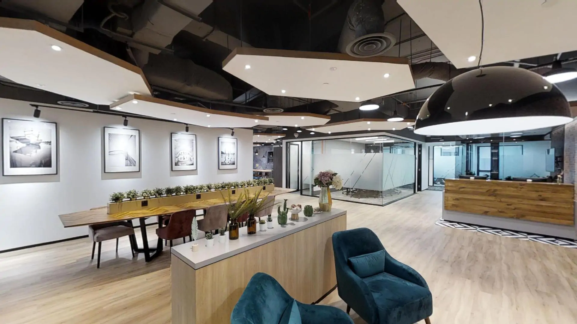 Matterport 3D Virtual Tour | Compass Office